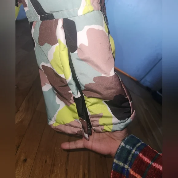 Kids Snow Suit - Picture 4 of 7